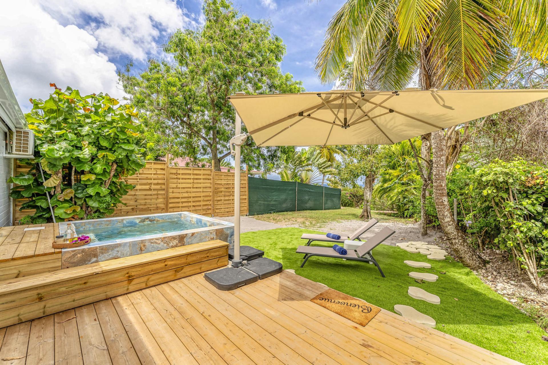 1.Location villa piscine Marie Galante_Piscine